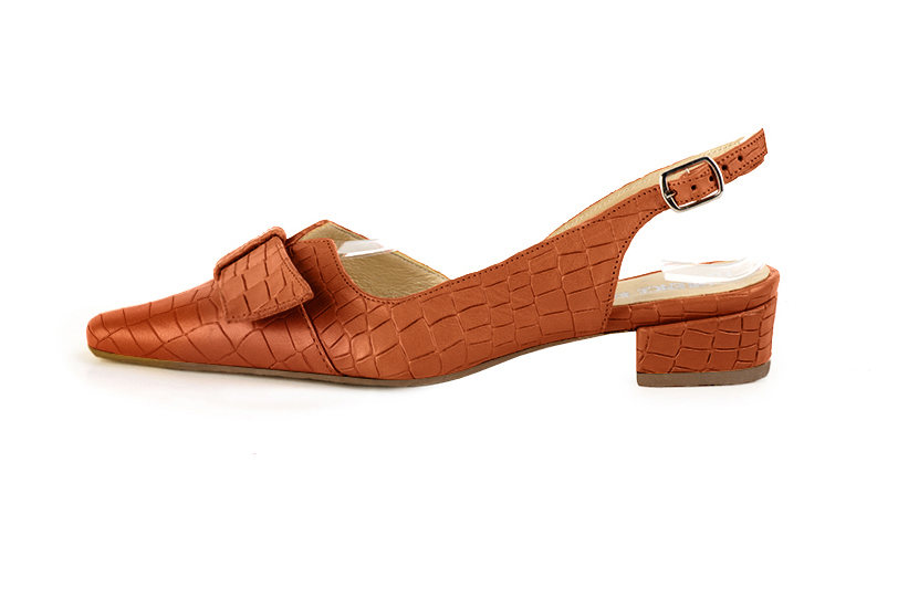  elegant slingback heels. . . - Florence KOOIJMAN